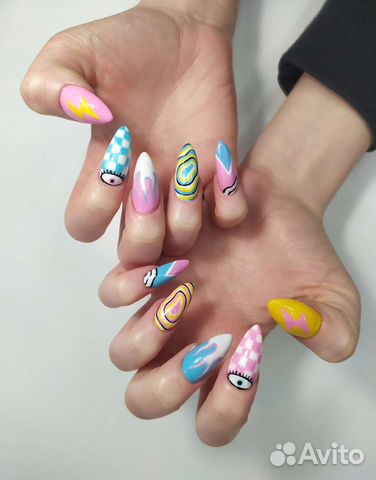 Маникюр, педикюр, роспись, наращивание ногтей