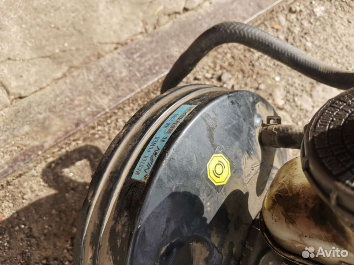 Вакуумный усилитель тормозов + гтц