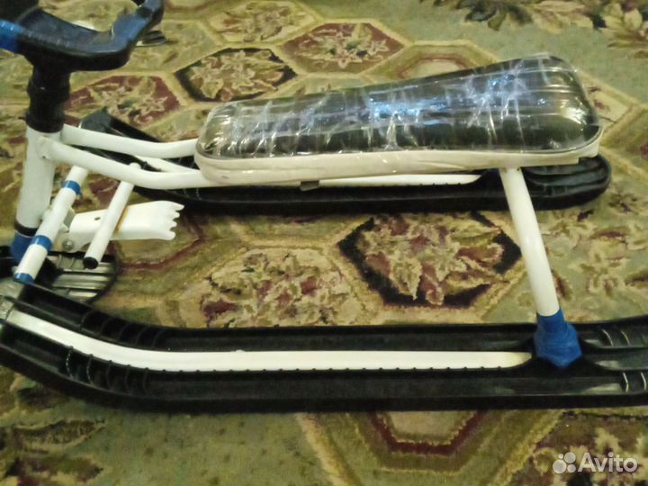 Детский снегокат