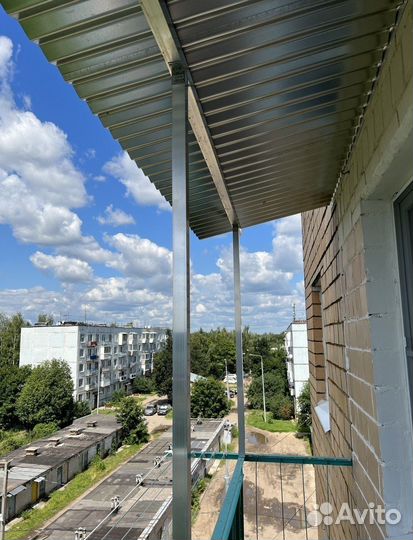 Крыша на балкон