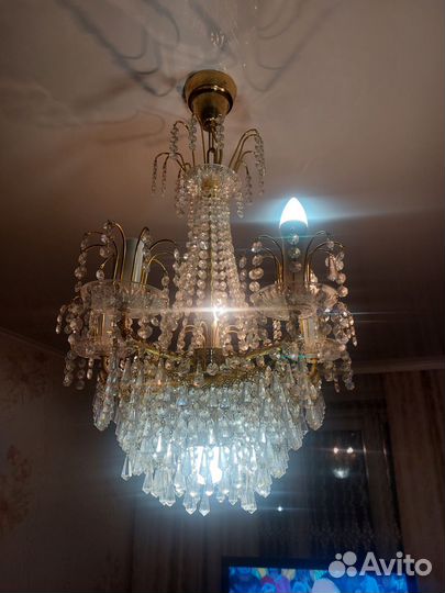 Люстра хрустальная