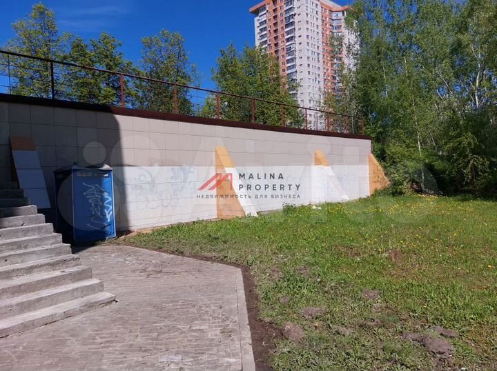 Сдам торговое помещение, 904 м²