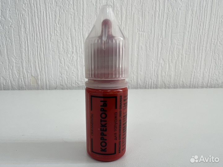 Пигменты для татуажа губ/бровей. Много чего