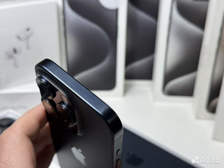 iPhone 15 Pro, 128 ГБ