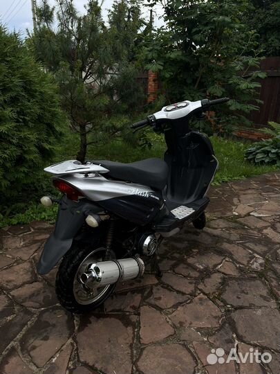 Скутер abm flash