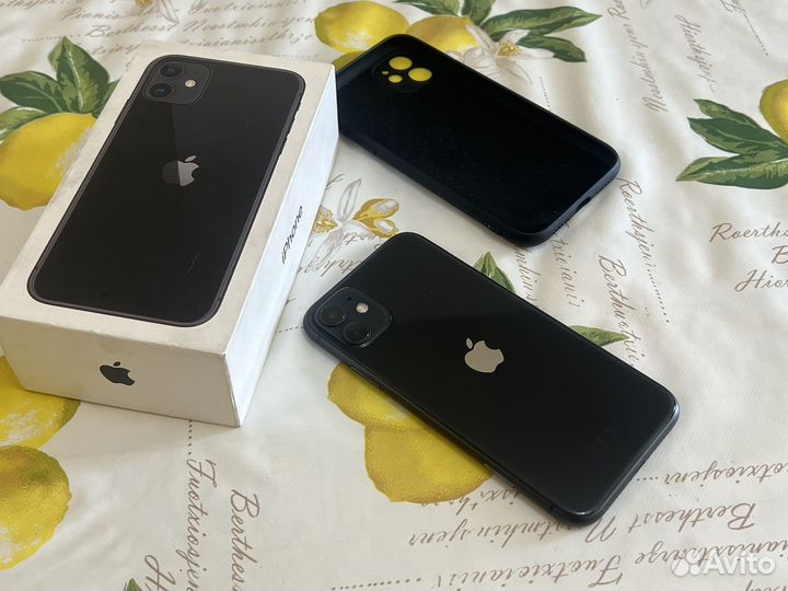 iPhone 11, 64 ГБ