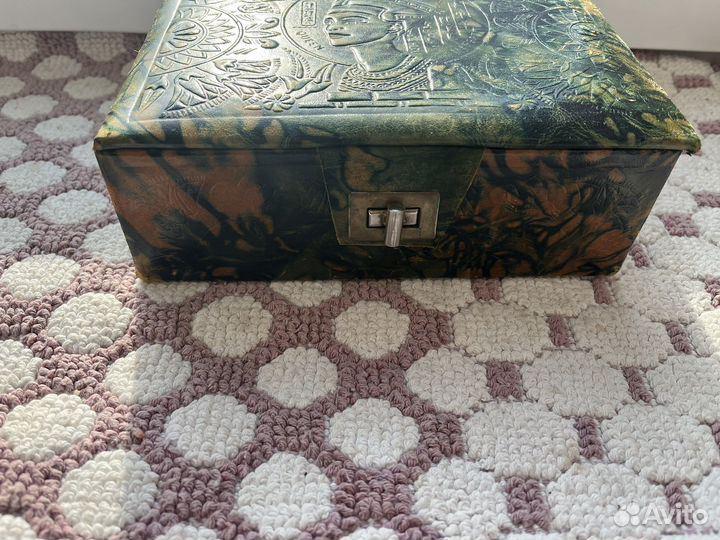 Шкатулка кожаная ягипетская