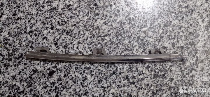 Хром решетки радиатора левый Renault 2