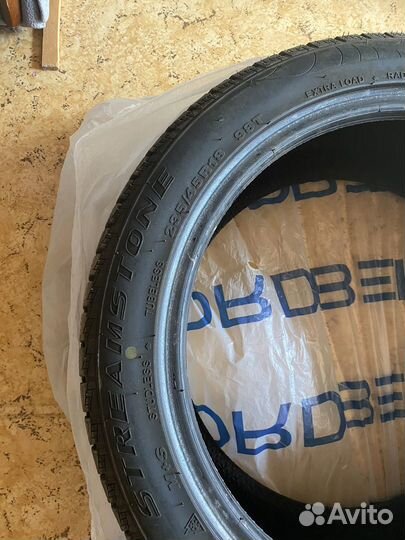 Streamstone SW705 235/45 R18