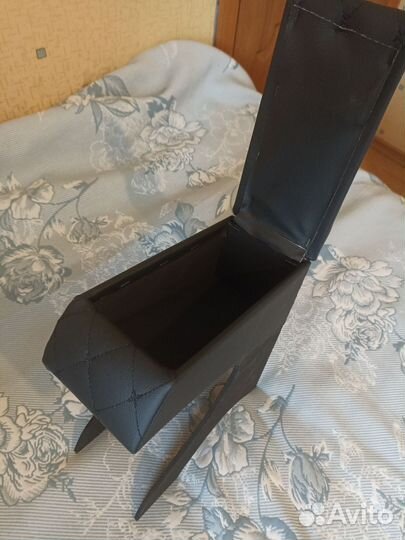 Подлокотник для автомобиля универсальный