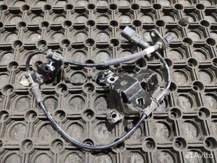 Датчик ABS задний левый Genesis G70 седан G4KL