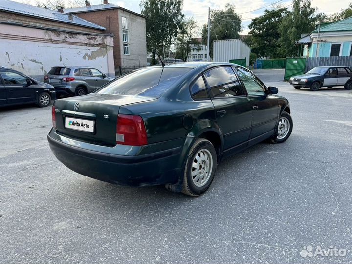 Volkswagen Passat 1.8 МТ, 1996, 206 309 км