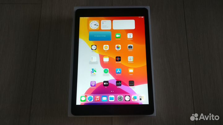 Apple iPad 5 (2017) Wi-Fi 128 GB A1822