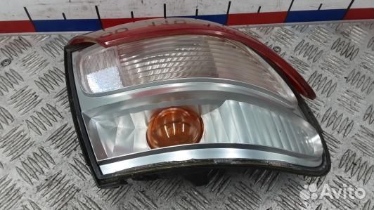 Фонарь задний левый nissan almera N16 (HDN05MX01)