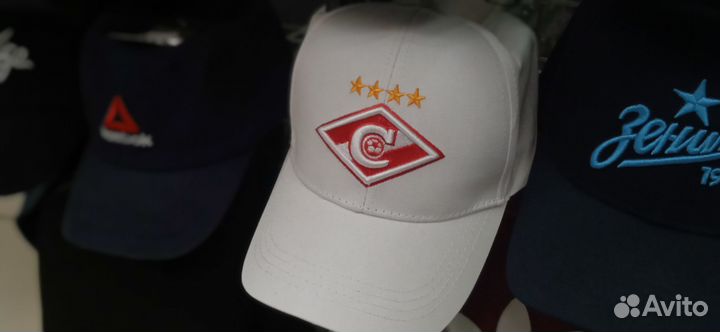 Бейсболка с вышивкой