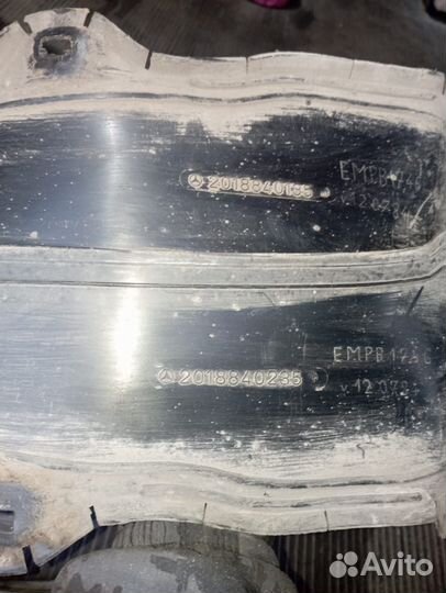 Подкрылки мерседес 190