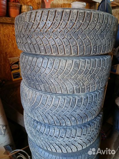 Michelin X-Ice North XIN2 195/65 R15