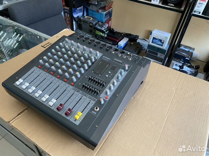 Новый активный пульт Yamaha YM-606USB