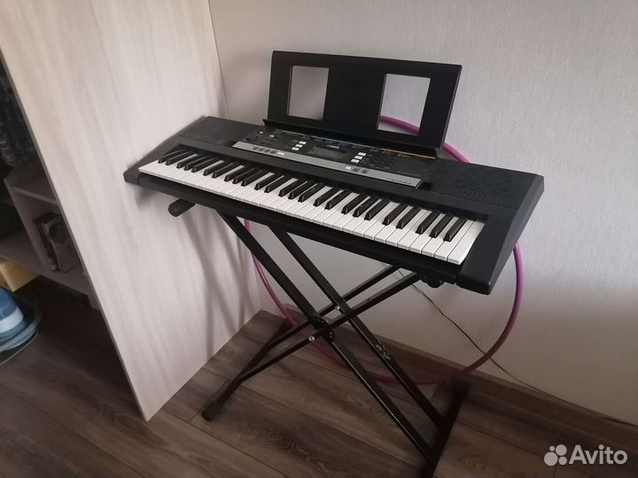 Синтезатор yamaha psr e243