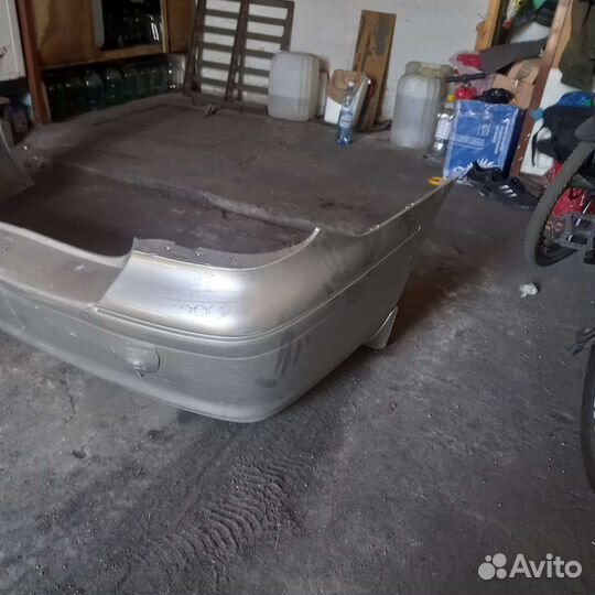 Бампер задний