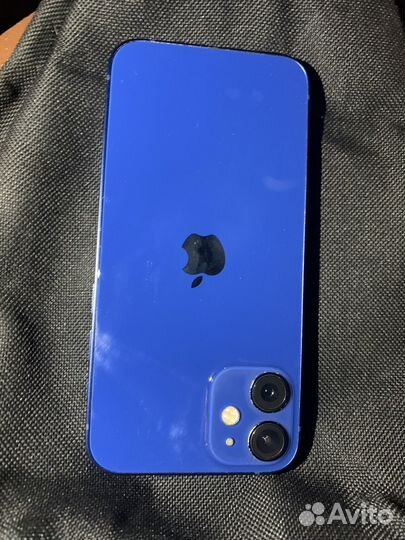 Телефон iPhone 12 mini на 64гб