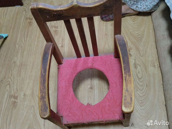 Стул детский деревянный