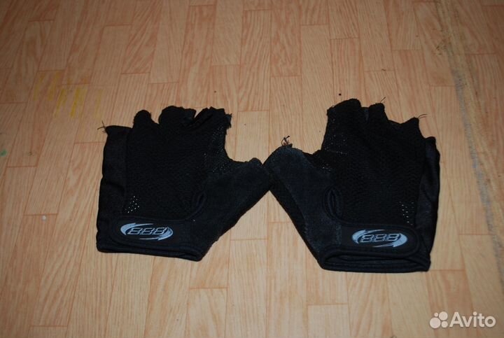 Перчатки безпалые BBB