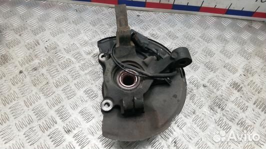 Ступица передняя правая dodge caliber (HBR17N901)