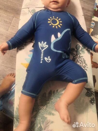 Купальный комбинезон с защитой от уф