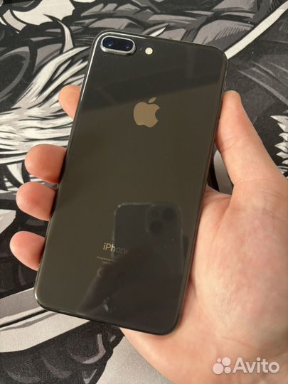 iPhone 8 Plus, 64 ГБ