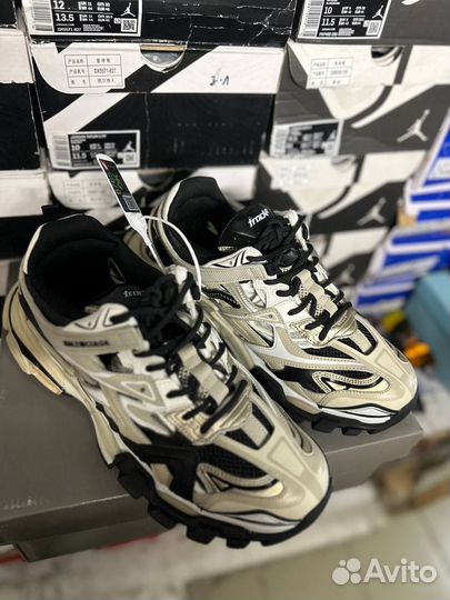 Кроссовки Balenciaga Track 2