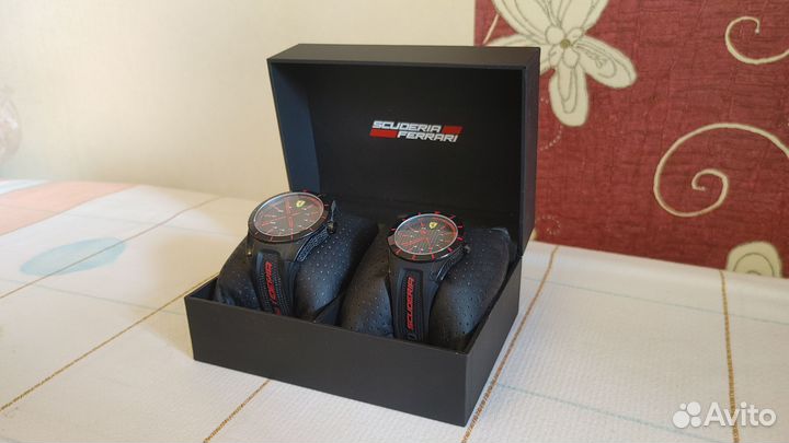 Часы Ferrari Red Rev оригинальные