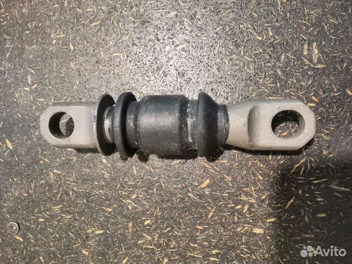 Сайлентблок Toyota, Lexus