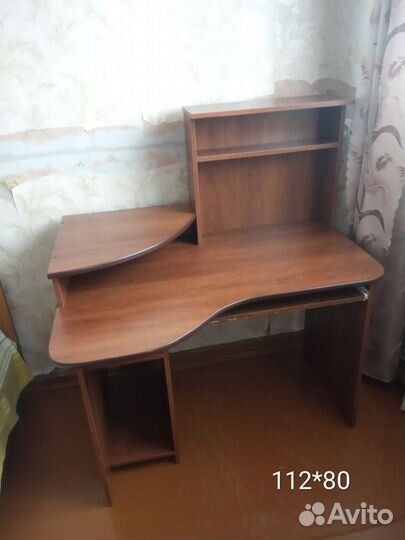 Компьютерный стол