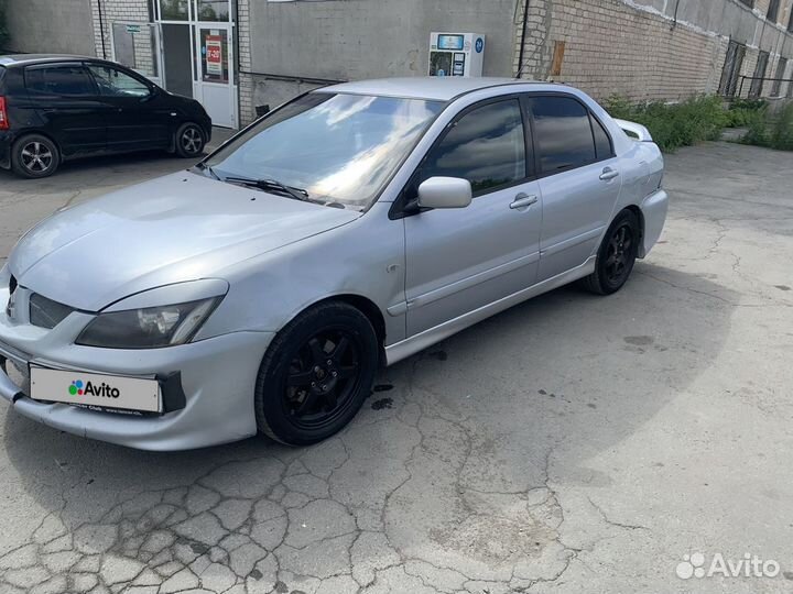 Mitsubishi Lancer 2.0 МТ, 2005, 196 000 км