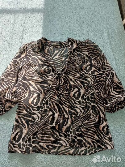 Блузка шелковая