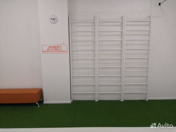 Деревянная шведская стенка