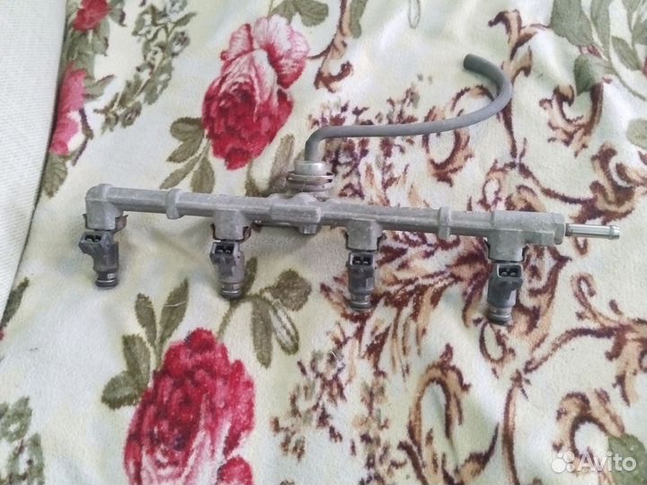 Топливная рампа geely