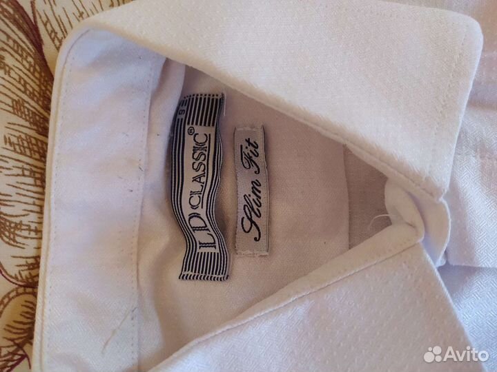 Школьные рубашки для мальчиков 122-128