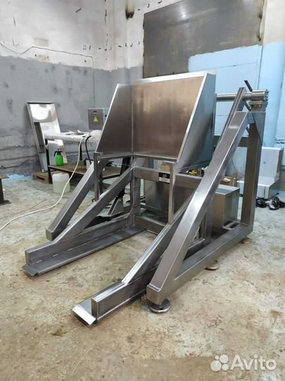 Подъемники-опрокидыватели чан-тележек (чебурашек)