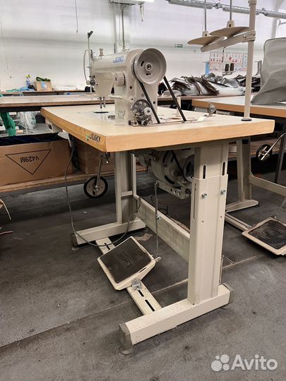 Прямострочная промышленная швейная машина