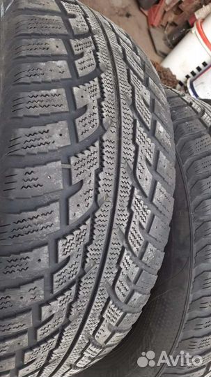 Kumho 722 265/60 R18