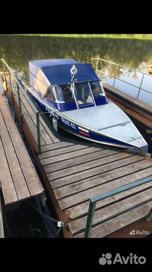 Продам лодку Салют 510 вельбот suzuki 90 DF