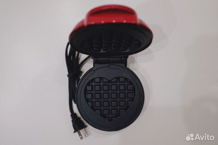 Вафельница Urban Outfitters