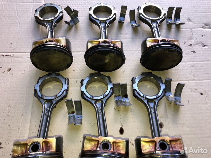 Поршень с шатуном Nissan Murano (Z51) 2008-2015