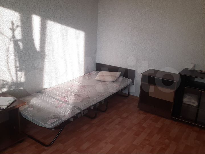 Комната 18 м² в 3-к., 15/19 эт.