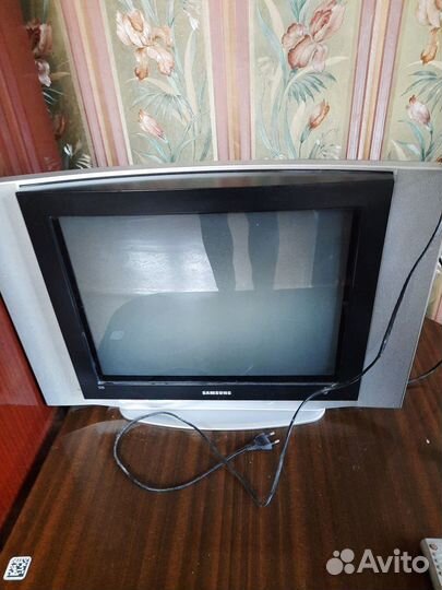Телевизор