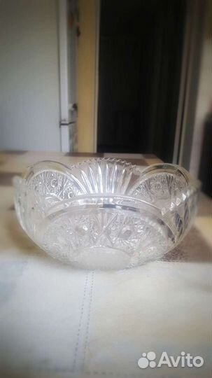 Ваза хрустальная