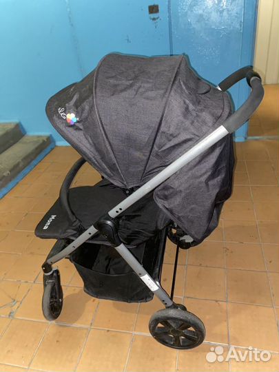 Коляска прогулочная