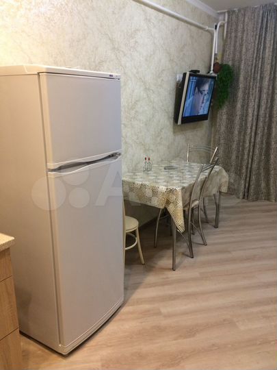 1-к. квартира, 42 м², 1/9 эт.